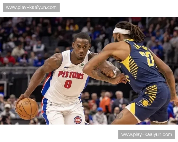 活塞后来居上登顶联盟第一 靠防守效率跃居次席实现蜕变